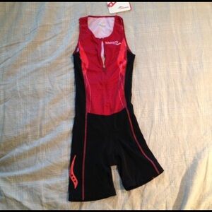 COPY - Nwt Saucony Elite tri suit ss10
